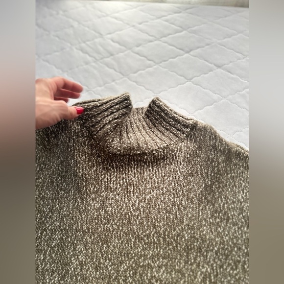 H&M Knit Sweater - Picture 6 of 7